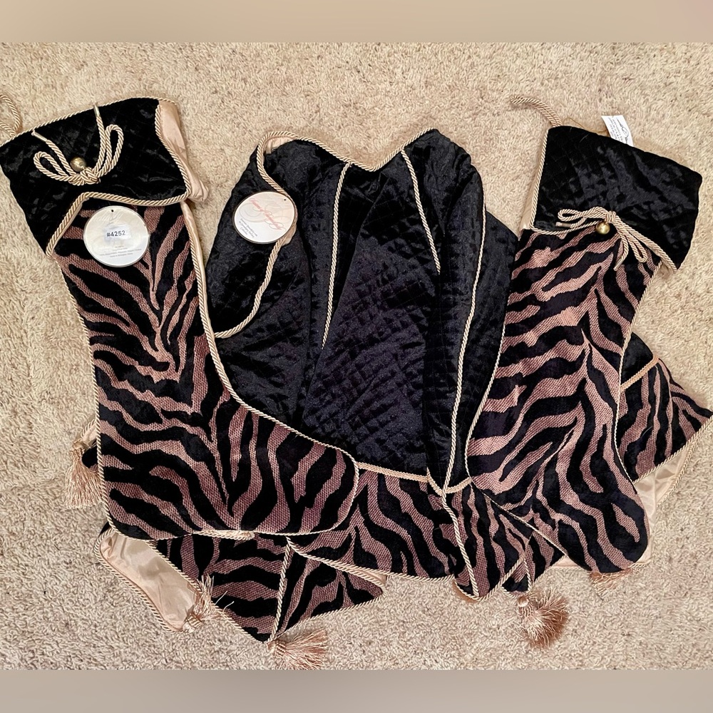 Serendipity Christmas Stocking & Skirt